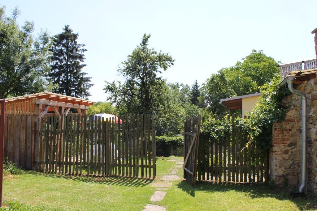 Ferienwohnung Penzion Gomelská Horní Stropnice Exterior foto